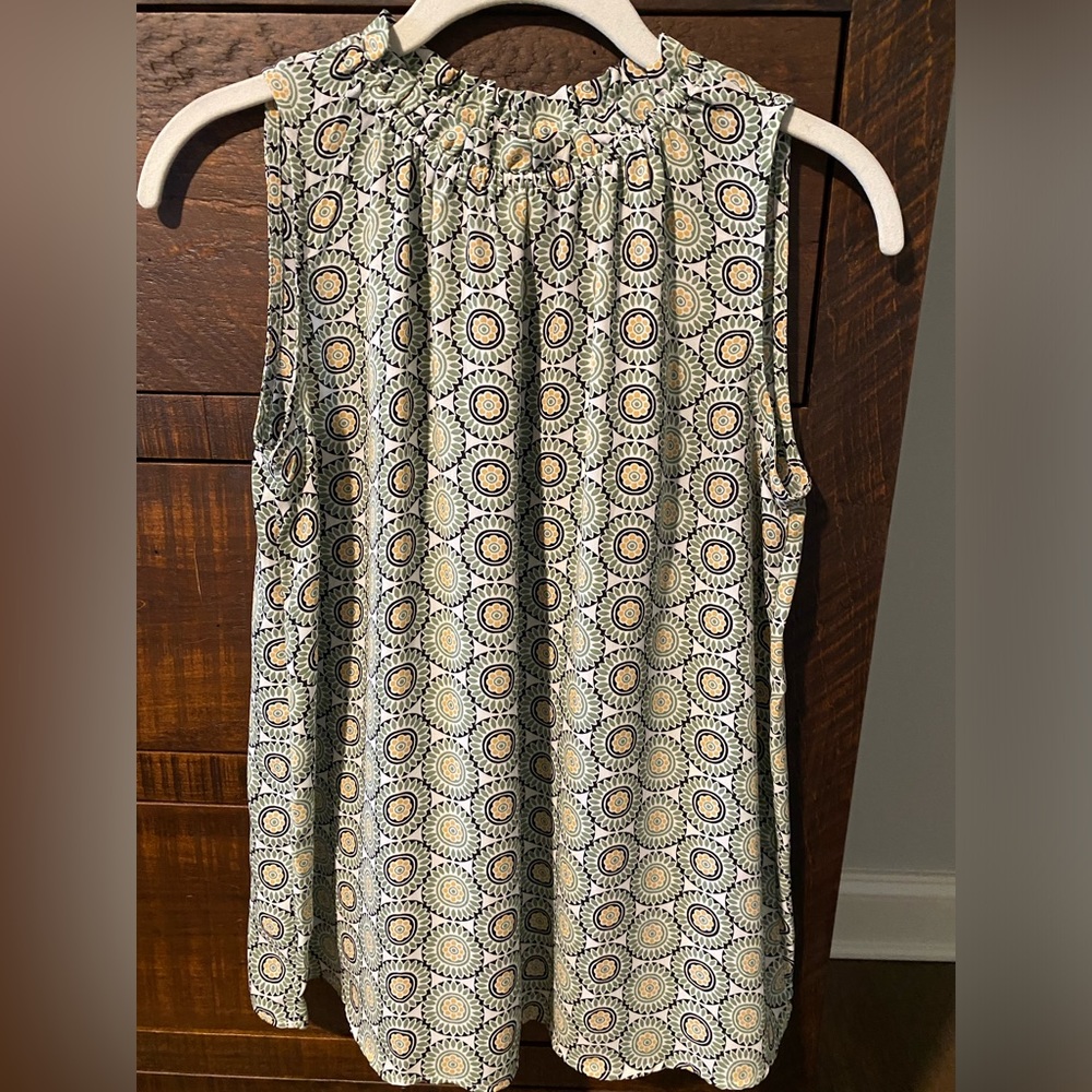 Loft tank blouse size extra small